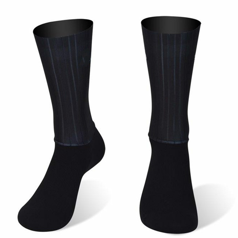 Calzini Aero antiscivolo Silic - Ykyw Cycling Gear recensione e prezzo