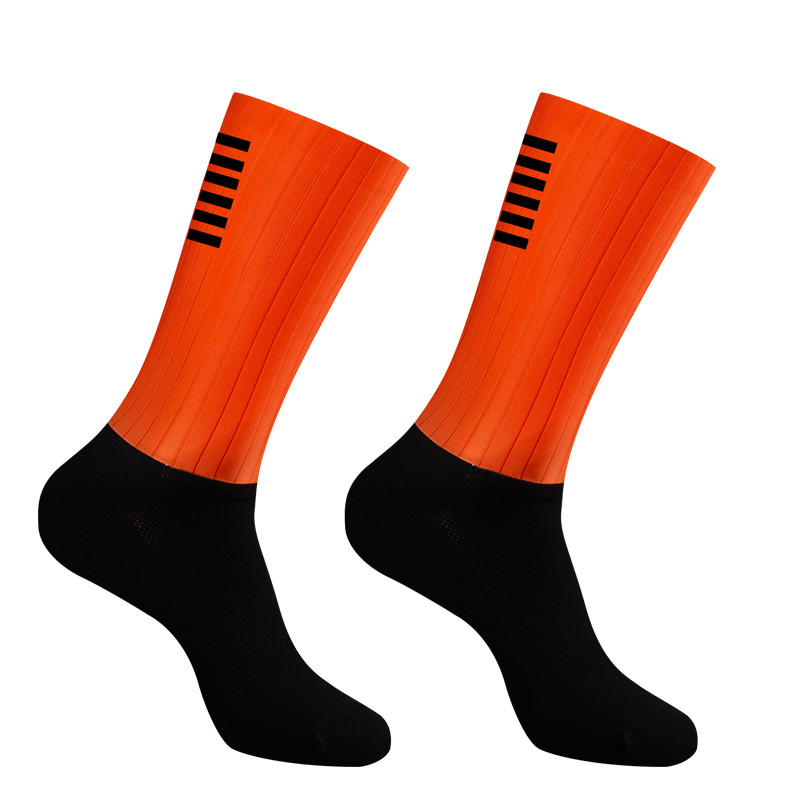 Calzini aerodinamici estivi in - Ykyw Cycling Gear recensione e prezzo